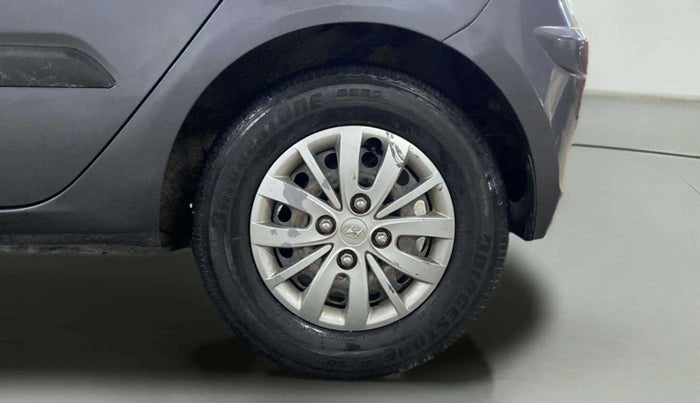 2015 Hyundai i10 SPORTZ 1.1, Petrol, Manual, 52,979 km, Left Rear Wheel