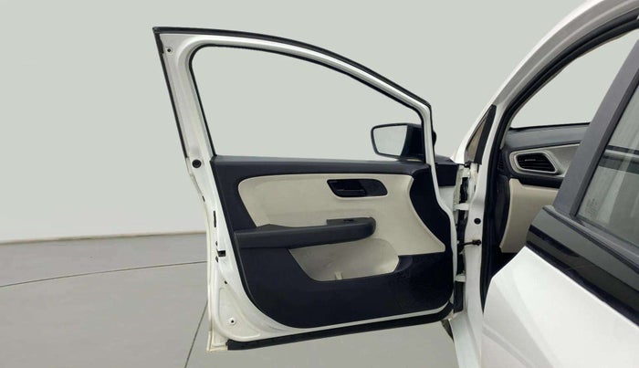 2022 Tata ALTROZ XT I-TURBO PETROL, Petrol, Manual, 32,179 km, LHS Front Door