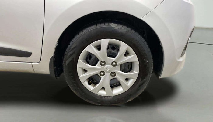 2014 Hyundai Grand i10 MAGNA 1.2 KAPPA VTVT, Petrol, Manual, 49,141 km, Right Front Wheel