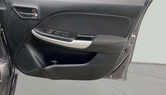 2016 Maruti Baleno ALPHA PETROL 1.2, Petrol, Manual, 43,301 km, Driver Side Door Panels Control