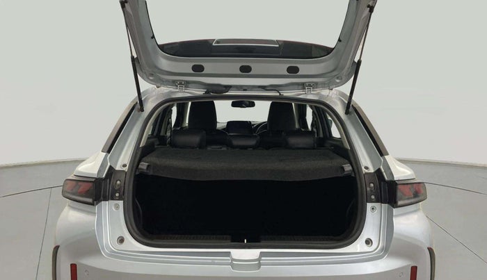 2023 Maruti FRONX ALPHA 1.0 TURBO MT, Petrol, Manual, 2,744 km, Boot Inside