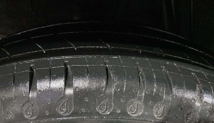 2021 Renault Kwid NEOTECH RXL 0.8, Petrol, Manual, 31,909 km, Right Rear Tyre Tread