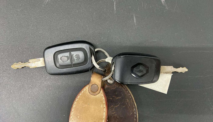 2021 Renault Kwid NEOTECH RXL 0.8, Petrol, Manual, 31,909 km, Key Close Up