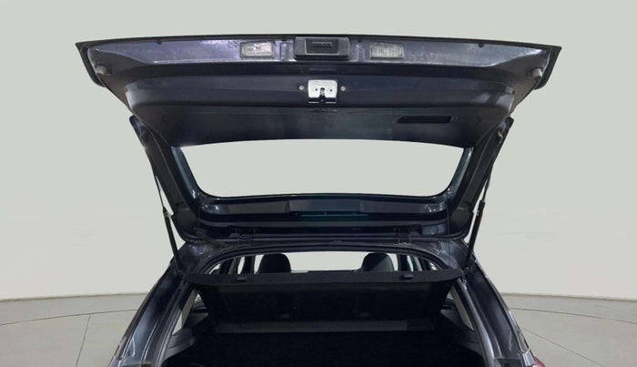 2022 KIA SONET HTK PLUS 1.2, Petrol, Manual, 38,640 km, Boot Door Open