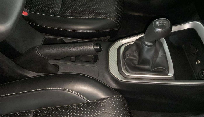 2022 KIA SONET HTK PLUS 1.2, Petrol, Manual, 38,640 km, Gear Lever