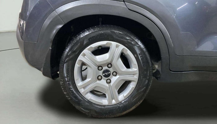 2022 KIA SONET HTK PLUS 1.2, Petrol, Manual, 38,640 km, Right Rear Wheel