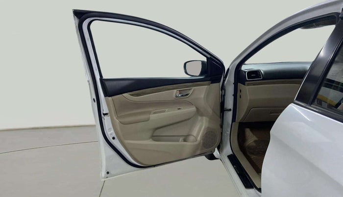 2020 Maruti Ciaz DELTA 1.5 SHVS MT PETROL, Petrol, Manual, 66,689 km, LHS Front Door