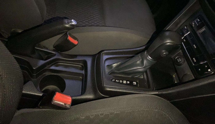 2020 Maruti Vitara Brezza ZXI PLUS AT SHVS, Petrol, Automatic, 57,215 km, Gear Lever