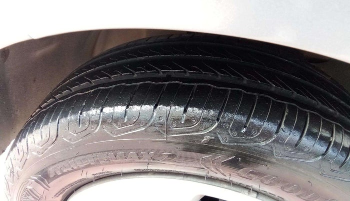 2018 Tata Tiago XT PETROL, Petrol, Manual, 53,144 km, Left Front Tyre Tread