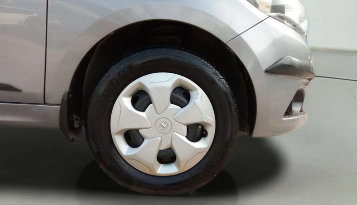 2018 Tata Tiago XT PETROL, Petrol, Manual, 53,144 km, Right Front Wheel
