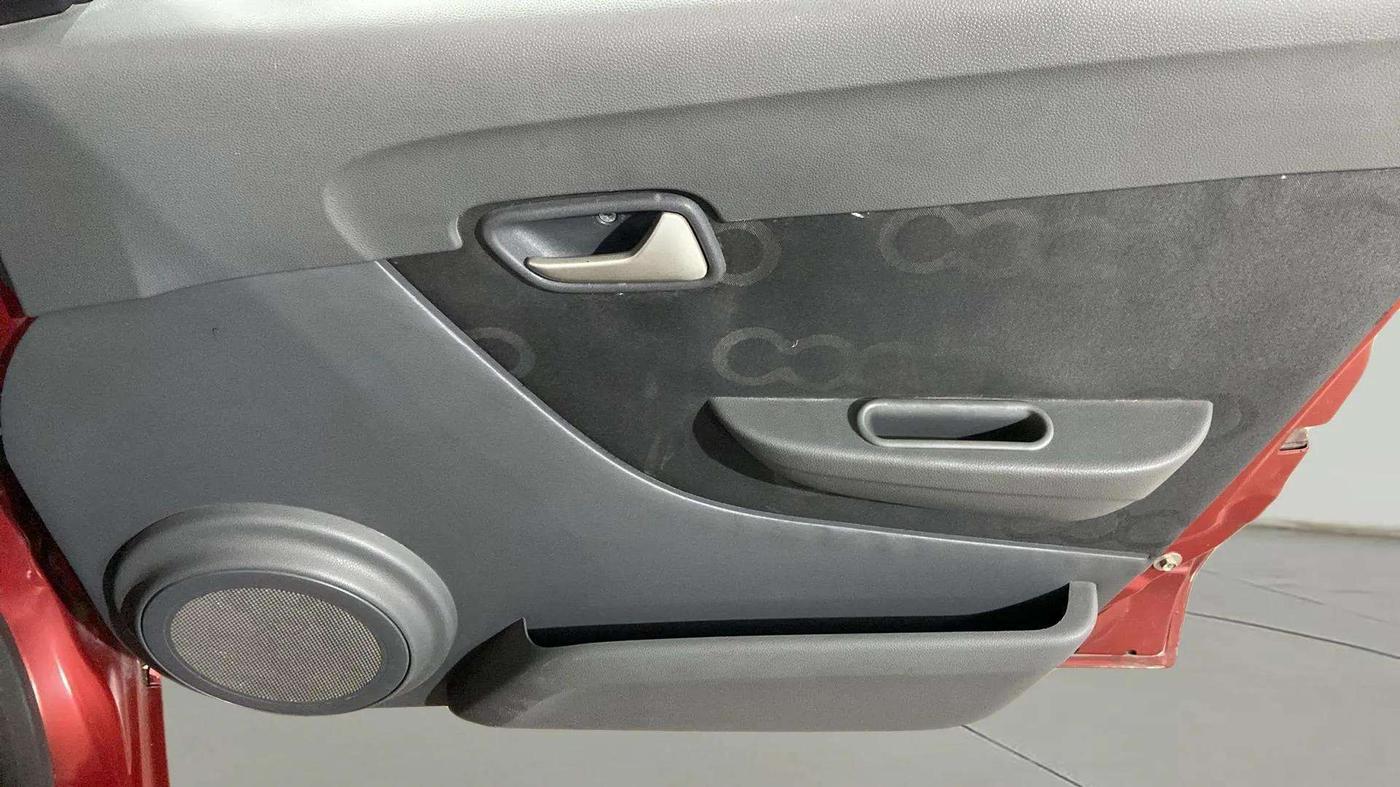2016 Maruti Alto 800 LXI, Petrol, Manual, 27,200 km, Driver Side Door Panels Control