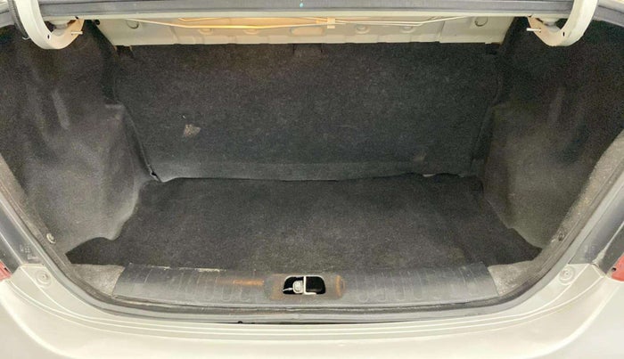 2013 Maruti Swift Dzire VXI, Petrol, Manual, 75,902 km, Boot Open Zoomed View