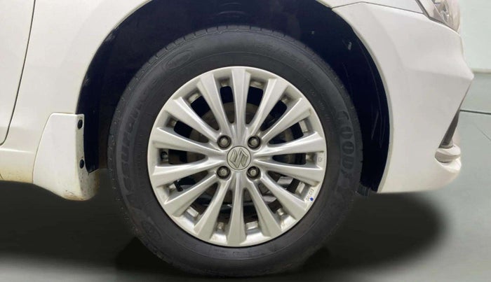 2020 Maruti Ciaz DELTA 1.5 SHVS MT PETROL, Petrol, Manual, 59,830 km, Right Front Wheel