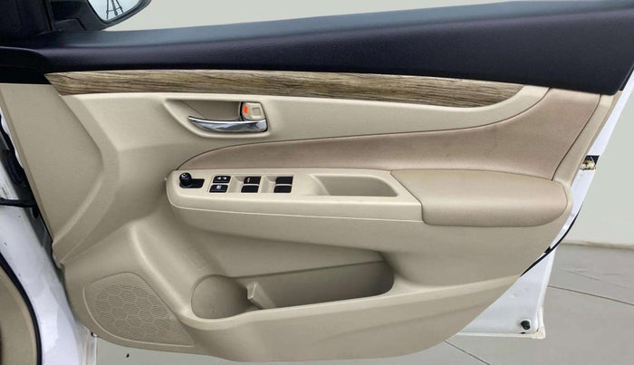 2020 Maruti Ciaz DELTA 1.5 SHVS MT PETROL, Petrol, Manual, 59,830 km, Driver Side Door Panels Control