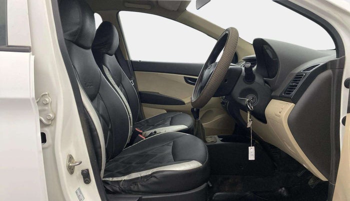 2018 Hyundai Eon ERA +, Petrol, Manual, 77,720 km, Right Side Front Door Cabin