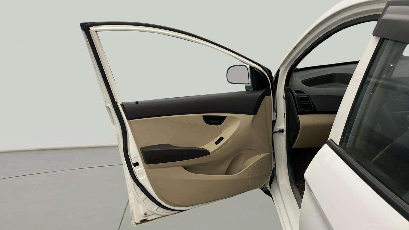 2018 Hyundai Eon ERA +, Petrol, Manual, 77,720 km, LHS Front Door