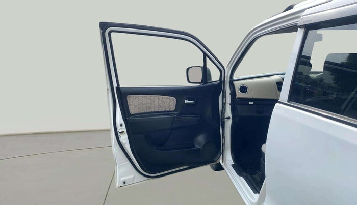 2017 Maruti Wagon R 1.0 VXI, Petrol, Manual, 47,616 km, LHS Front Door