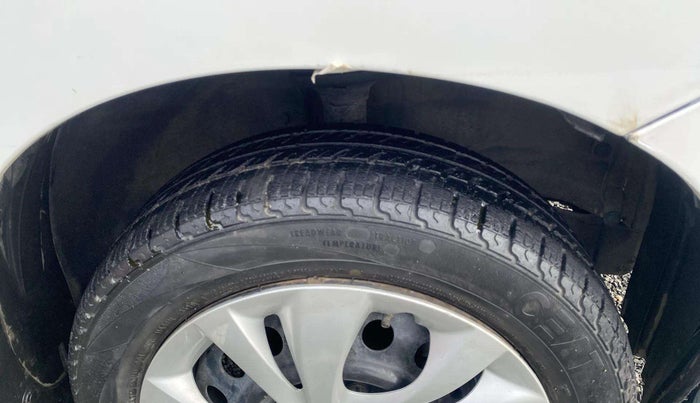 2017 Maruti Wagon R 1.0 VXI, Petrol, Manual, 47,616 km, Right Front Tyre Tread