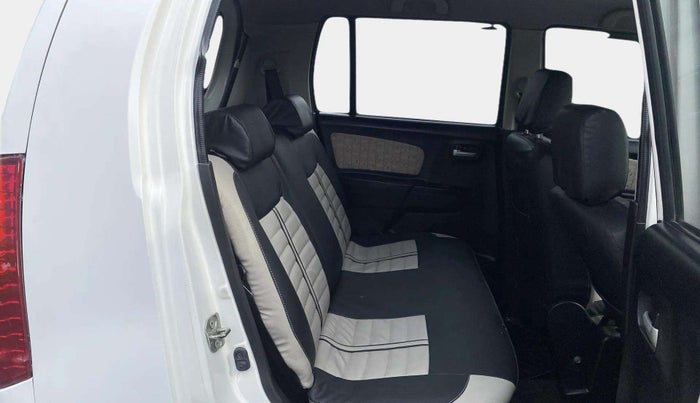 2017 Maruti Wagon R 1.0 VXI, Petrol, Manual, 47,616 km, Right Side Rear Door Cabin