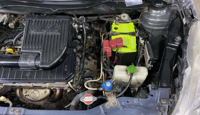 2013 Maruti Swift Dzire VXI, CNG, Manual, 65,518 km, Engine View - Left