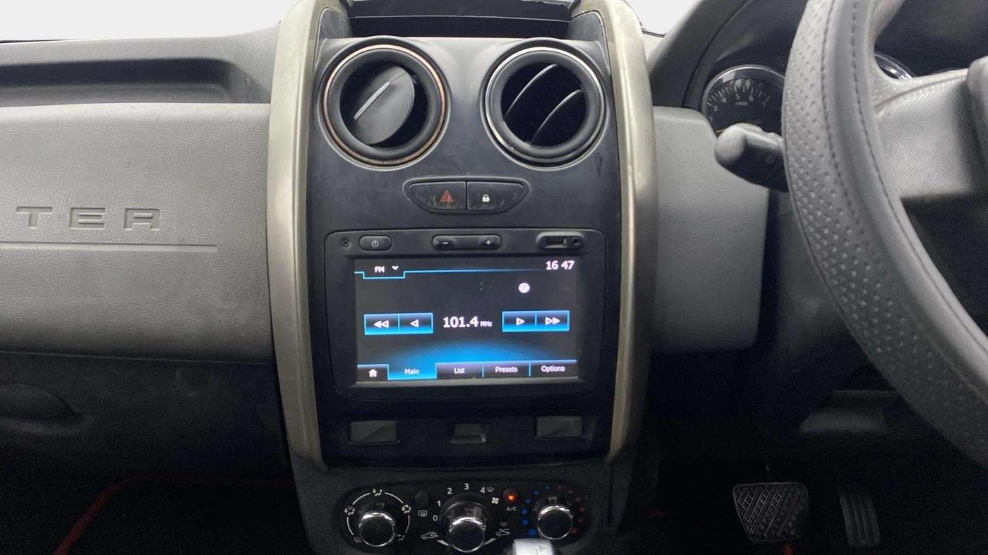 2018 Renault Duster RXS CVT, Petrol, Automatic, 71,315 km, Air Conditioner
