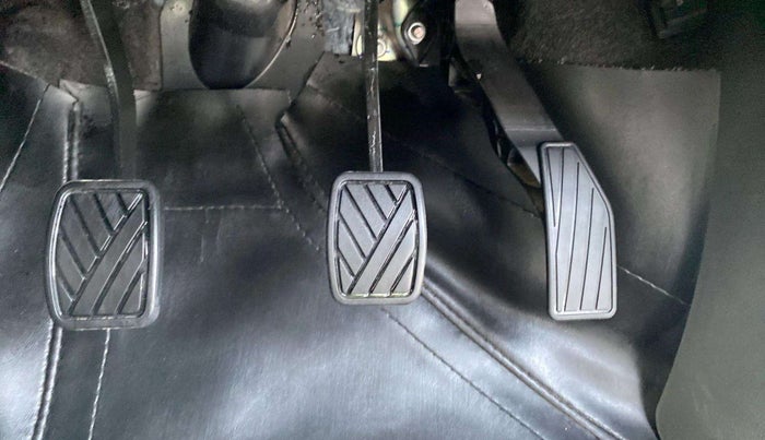 2024 Maruti Alto K10 VXI, Petrol, Manual, 5,374 km, Pedals