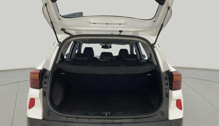 2020 KIA SELTOS HTX IVT 1.5 PETROL, Petrol, Automatic, 1,17,814 km, Boot Inside