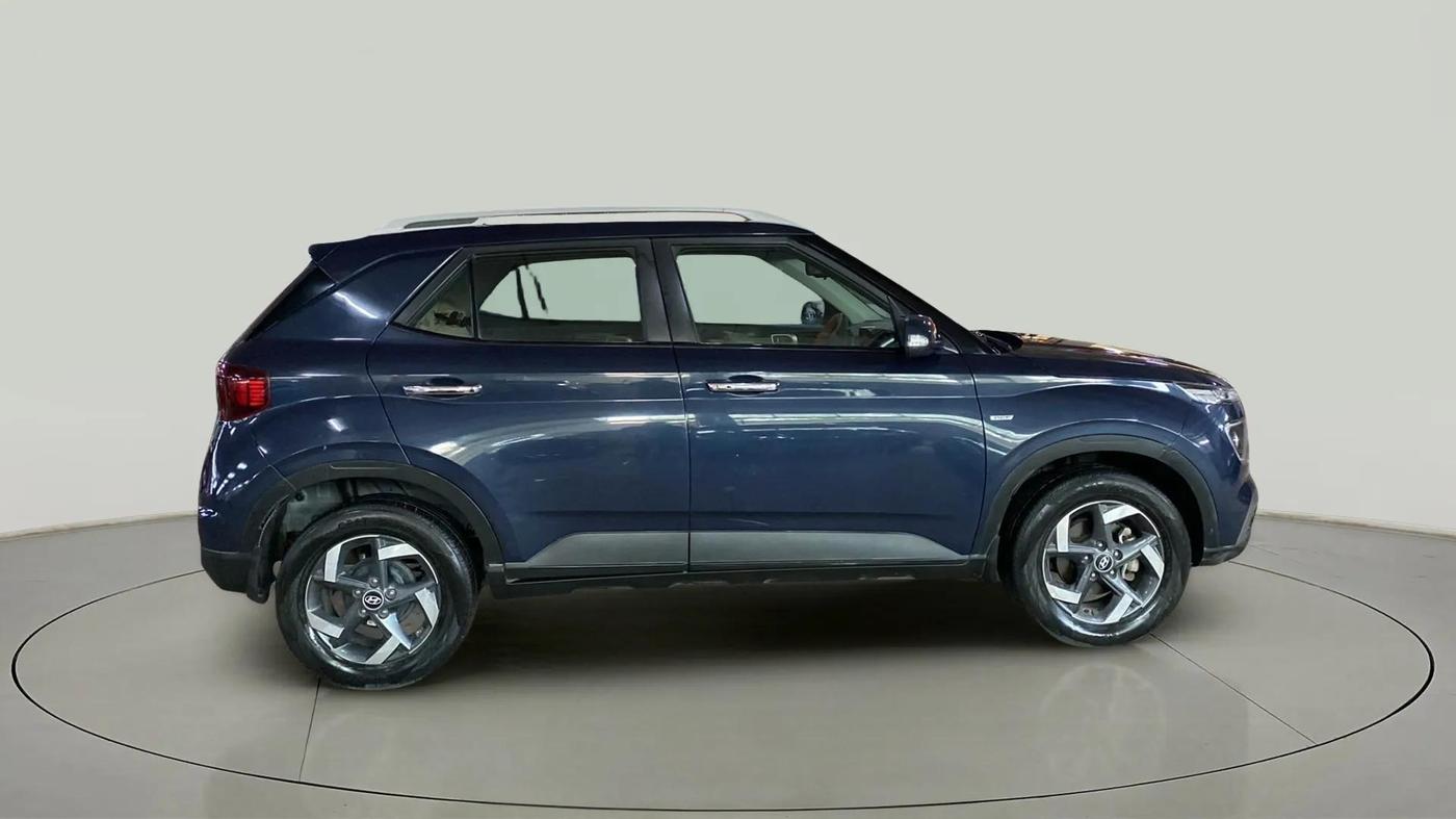 2020 Hyundai VENUE SX PLUS 1.0 TURBO DCT, Petrol, Automatic, 38,579 km, Right Side View