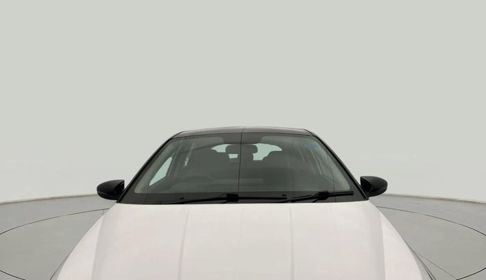 2023 Hyundai NEW I20 ASTA 1.2 MT, Petrol, Manual, 25,860 km, Front Windshield