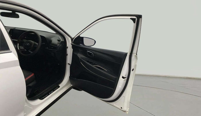 2023 Hyundai NEW I20 ASTA 1.2 MT, Petrol, Manual, 25,860 km, RHS Front Door