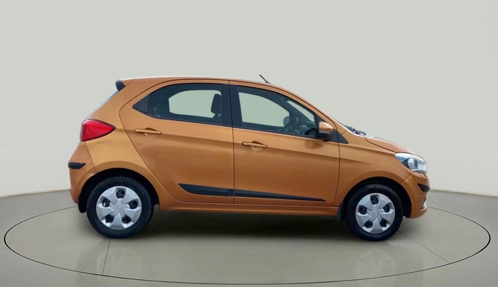 2016 Tata Tiago XZ PETROL, Petrol, Manual, 52,448 km, Right Side View