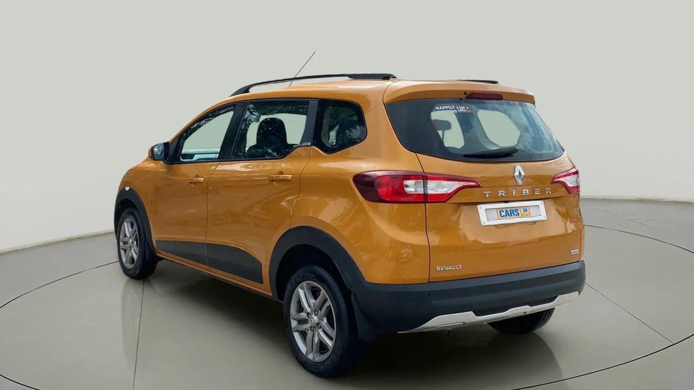 2020 Renault TRIBER RXZ, Petrol, Manual, 21,938 km, Left Back Diagonal