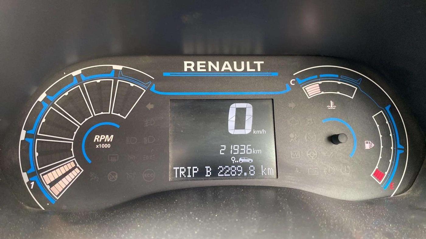 2020 Renault TRIBER RXZ, Petrol, Manual, 21,938 km, Odometer Image