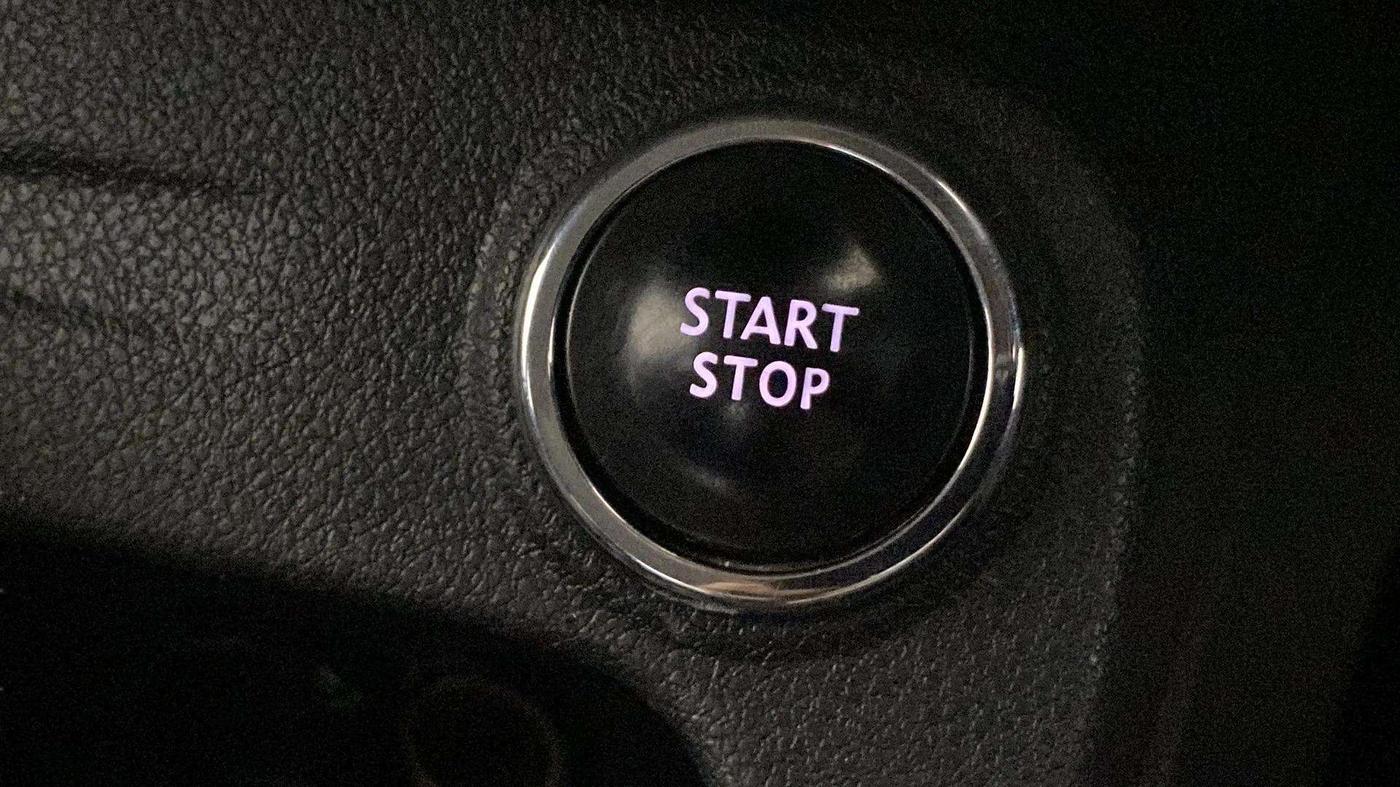2018 Renault Captur RXE PETROL, Petrol, Manual, 62,461 km, Keyless Start/ Stop Button