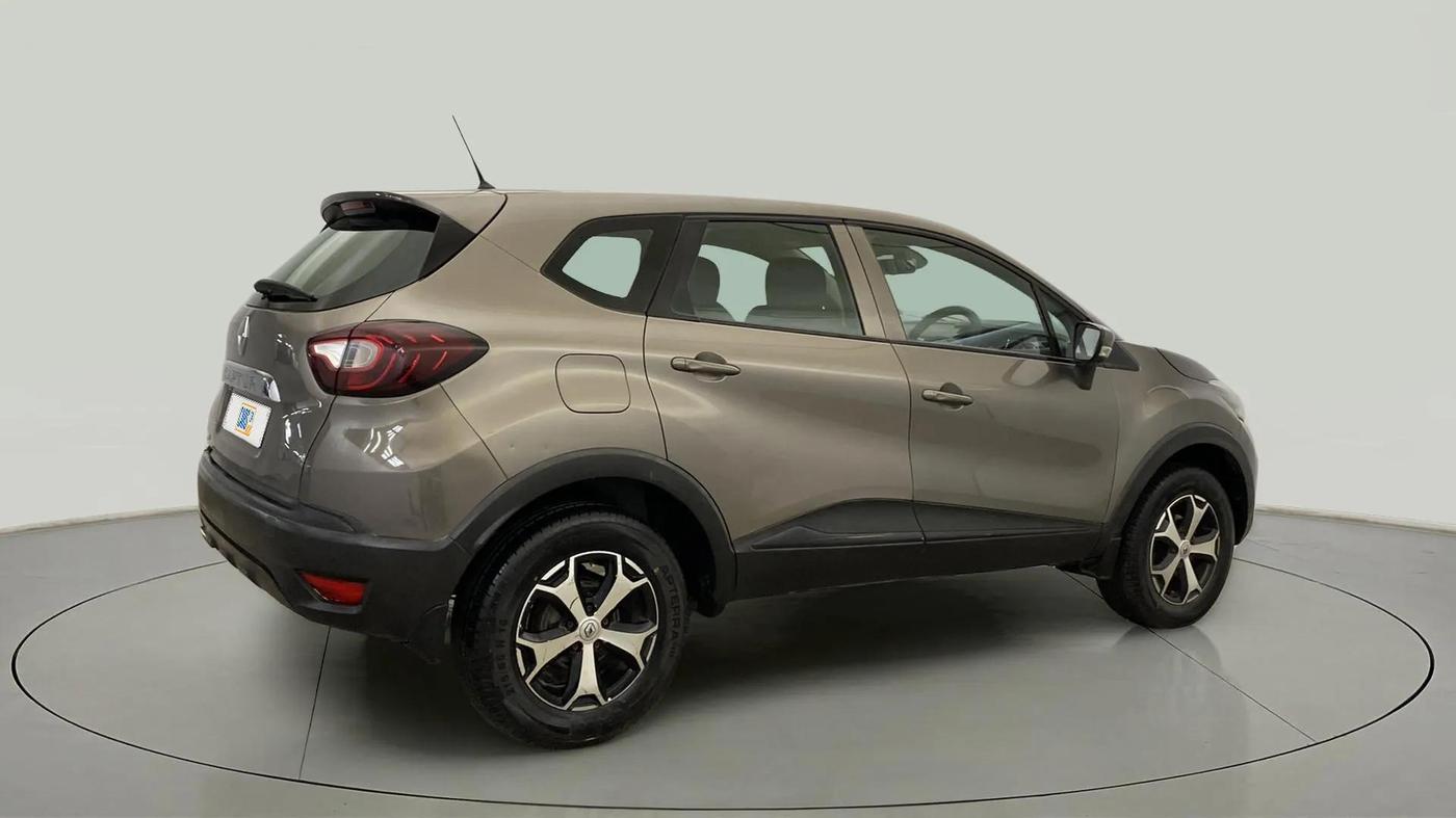 2018 Renault Captur RXE PETROL, Petrol, Manual, 62,461 km, Right Back Diagonal