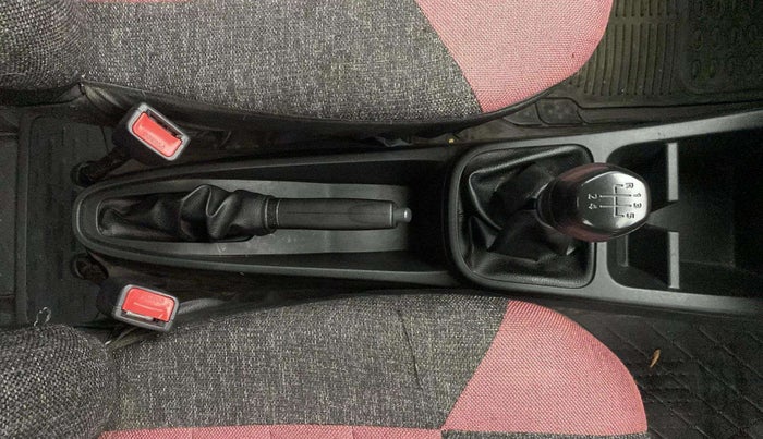 2021 Renault Kwid RXL, Petrol, Manual, 34,145 km, Gear Lever