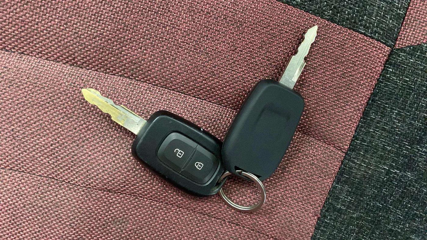 2021 Renault Kwid RXL, Petrol, Manual, 34,145 km, Key Close Up