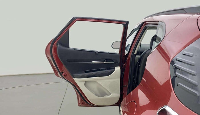 2021 KIA SONET HTX 1.5 AT, Diesel, Automatic, 18,801 km, LHS Rear Door