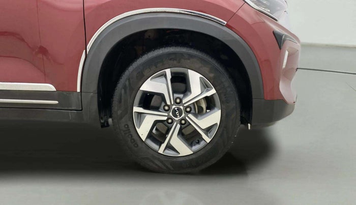 2021 KIA SONET HTX 1.5 AT, Diesel, Automatic, 18,801 km, Right Front Wheel