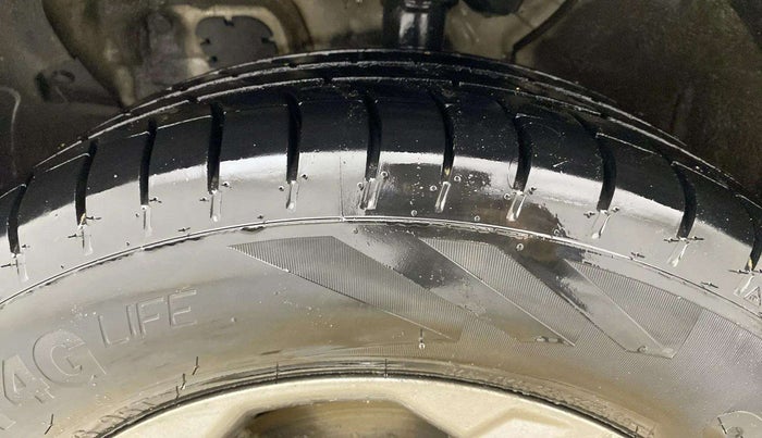 2022 KIA SELTOS HTK PLUS 1.5 DIESEL IMT, Diesel, Manual, 54,249 km, Left Front Tyre Tread