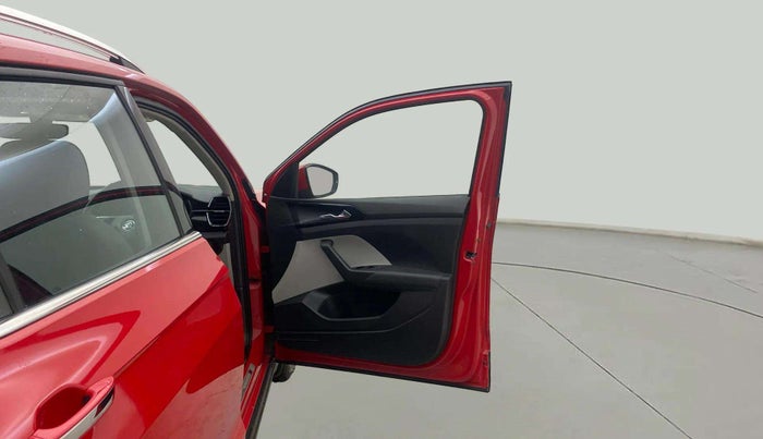 2021 Skoda KUSHAQ STYLE 1.0L TSI MT, Petrol, Manual, 26,008 km, RHS Front Door