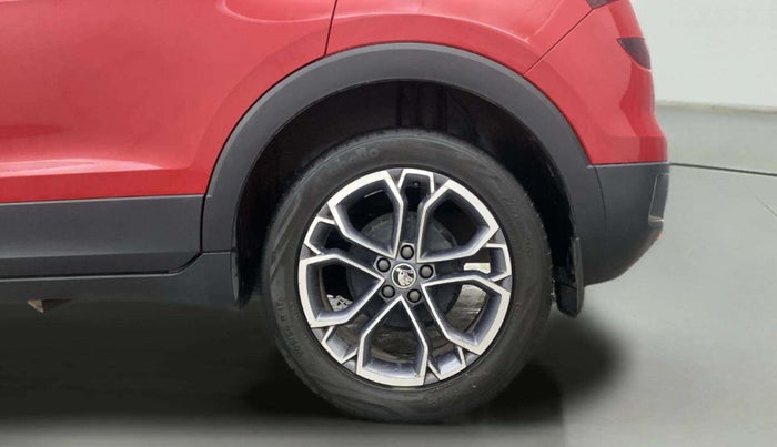 2021 Skoda KUSHAQ STYLE 1.0L TSI MT, Petrol, Manual, 26,008 km, Left Rear Wheel