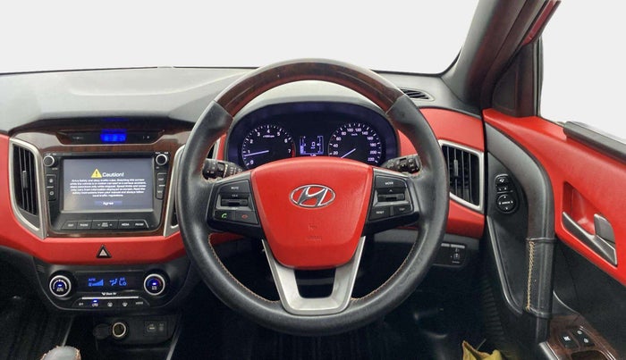 2016 Hyundai Creta SX PLUS 1.6 PETROL, Petrol, Manual, 39,821 km, Steering Wheel Close Up