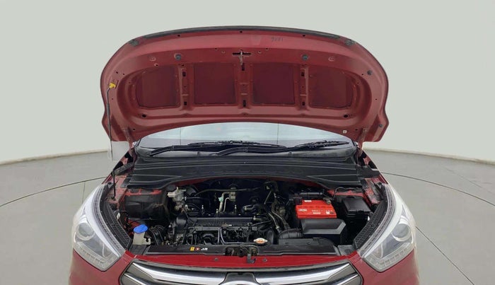 2016 Hyundai Creta SX PLUS 1.6 PETROL, Petrol, Manual, 39,821 km, Open Bonet
