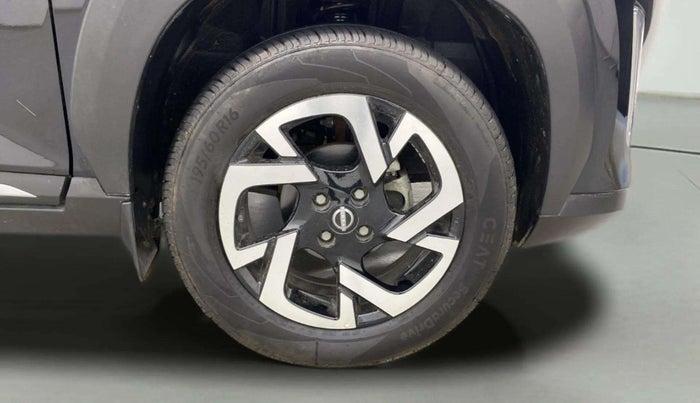 2024 Nissan MAGNITE XV MT, Petrol, Manual, 1,725 km, Right Front Wheel