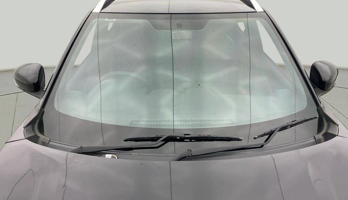 2024 Nissan MAGNITE XV MT, Petrol, Manual, 1,725 km, Front Windshield