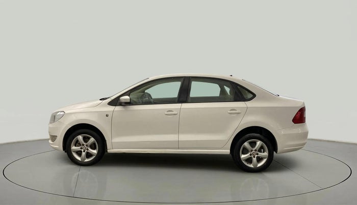 2014 Skoda Rapid AMBITION 1.6 MPI MT PLUS, Petrol, Manual, 69,765 km, Left Side