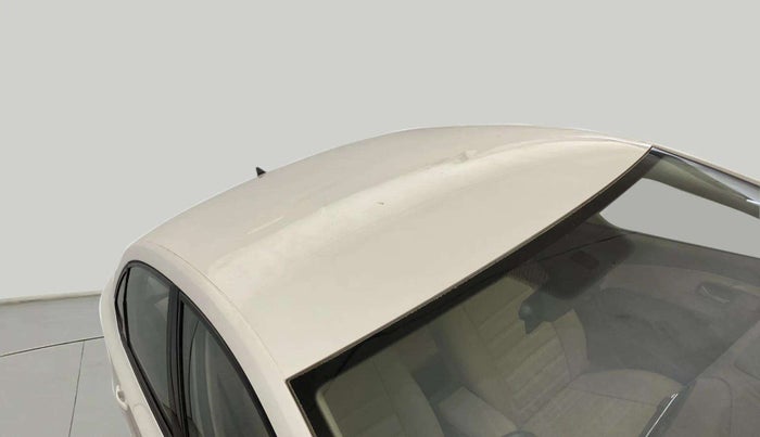 2014 Skoda Rapid AMBITION 1.6 MPI MT PLUS, Petrol, Manual, 69,765 km, Roof