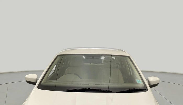 2014 Skoda Rapid AMBITION 1.6 MPI MT PLUS, Petrol, Manual, 69,765 km, Front Windshield