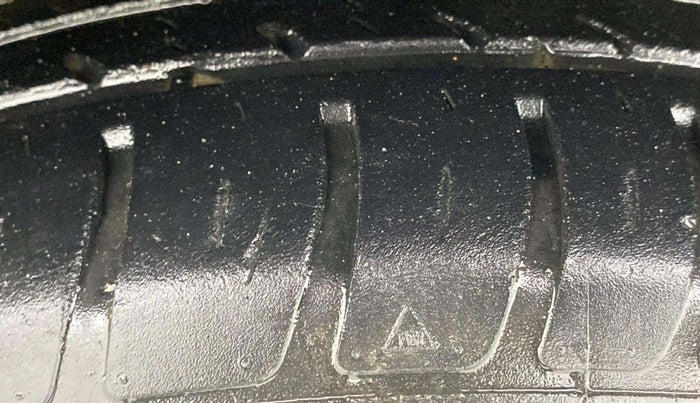 2020 Maruti Dzire VXI AMT, Petrol, Automatic, 27,859 km, Left Front Tyre Tread